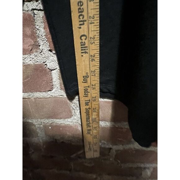 Torrid Womens Black Pink Sequin Crewneck Sweater Pullover Top Size 1 - Picture 5 of 6